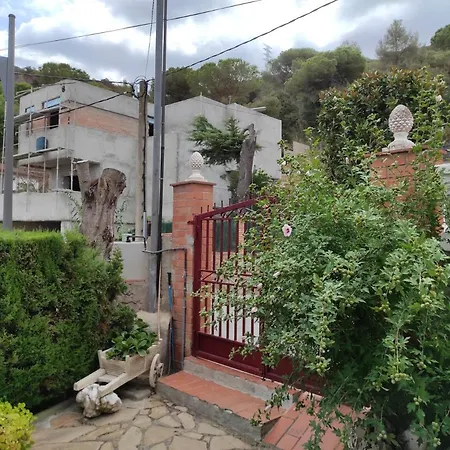 Apartment A18' De Barcelona Y 7' De Circuito De Cataluna