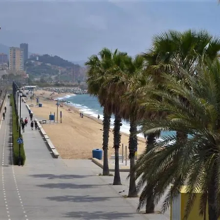Apartment A18' De Barcelona Y 7' De Circuito De Cataluna